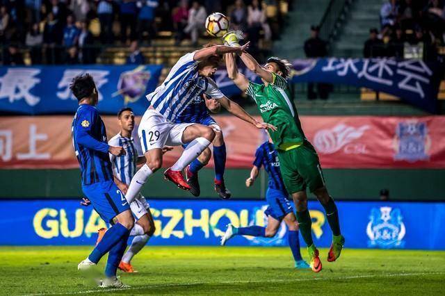 关于阿森纳主场大胜，托特纳姆热刺惨败的信息