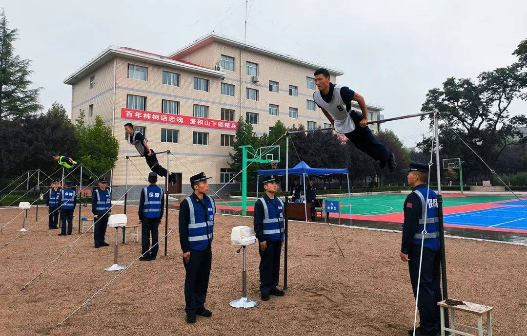 比赛中球员磨练如砺，经验愈发沉淀