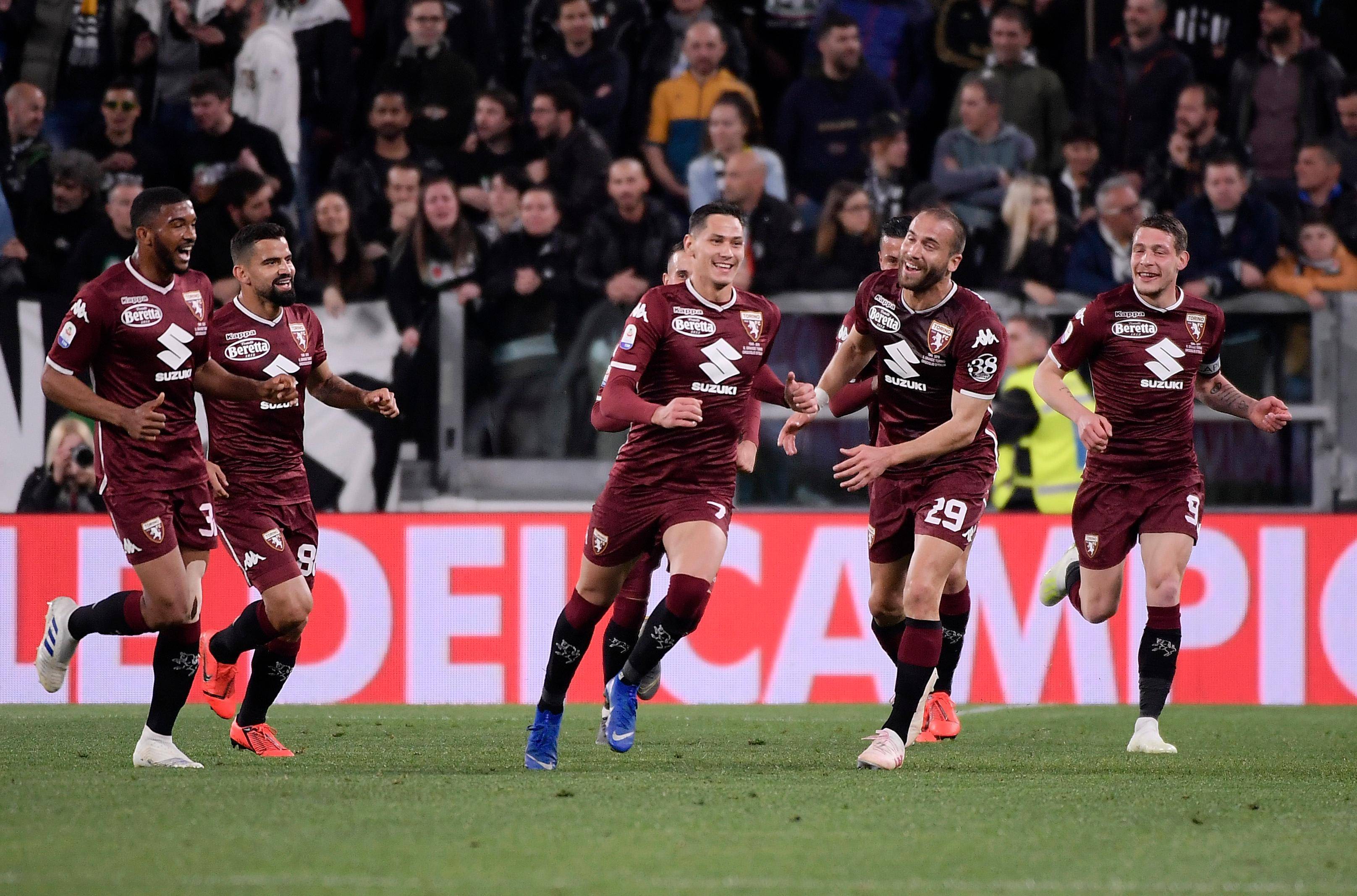 包含都灵主场告捷，结束两连败颓势的词条