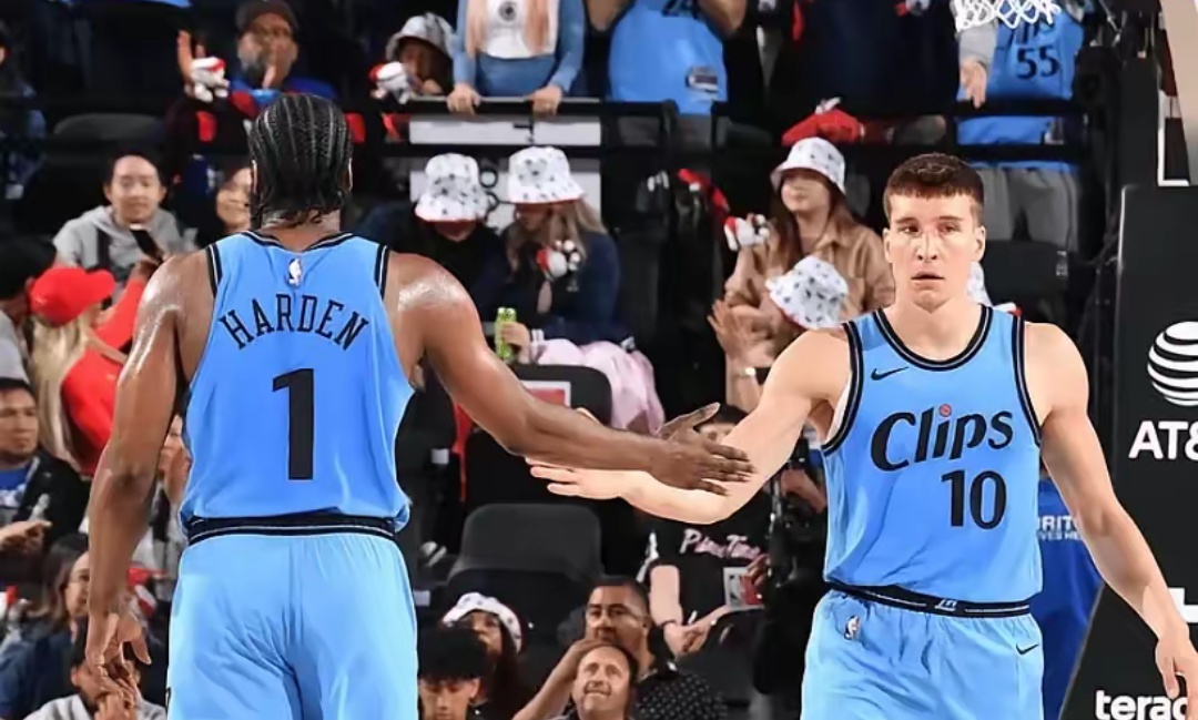 圣奇克灰熊击败篮网，终结连胜