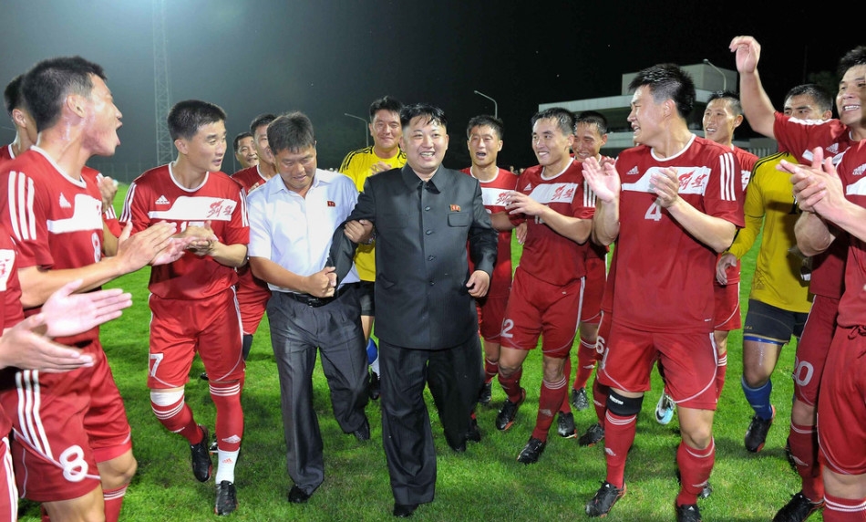 关于泰国羽毛球队碾压韩国羽毛球队，陶菲克完成帽子戏法的信息