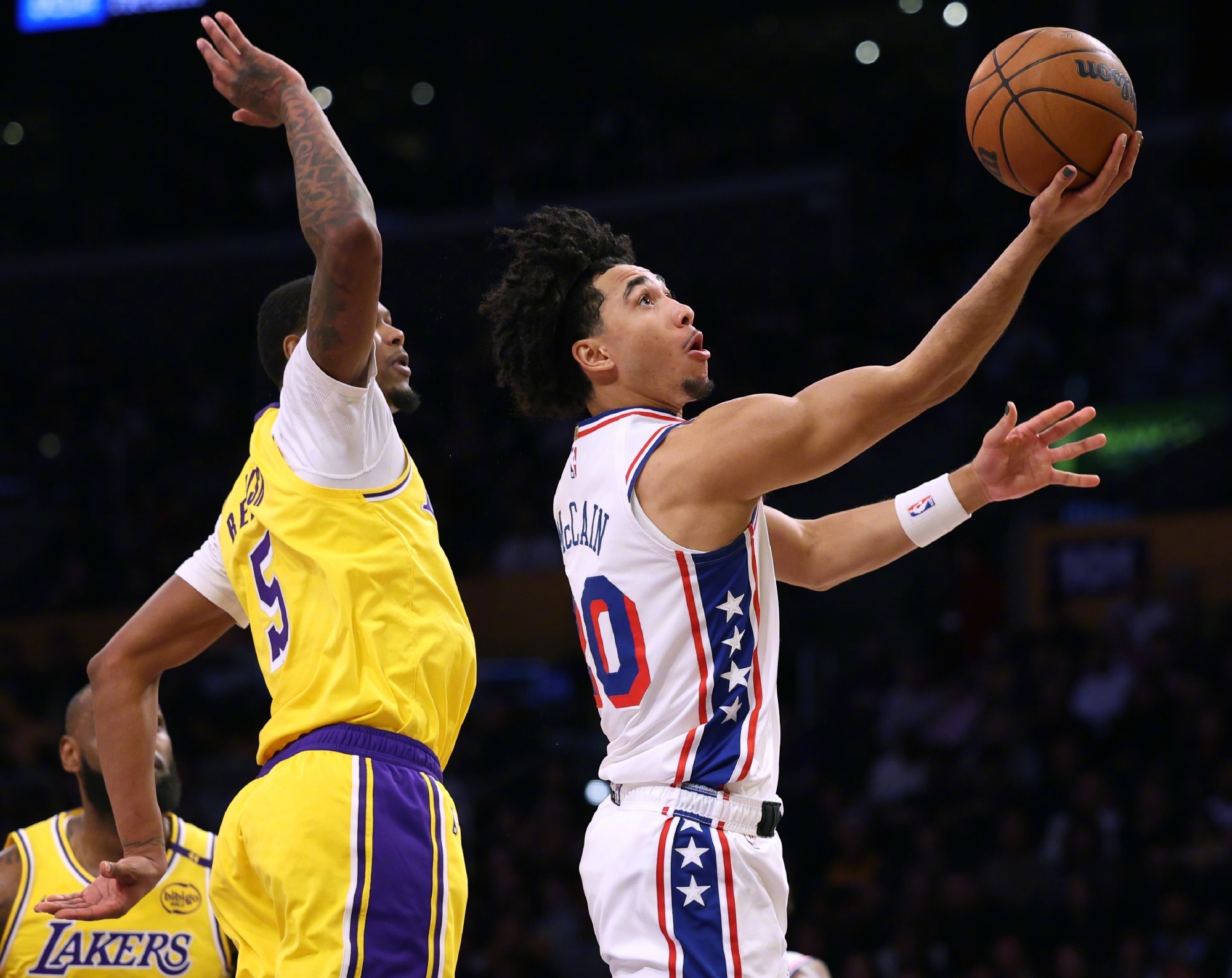 太阳碾压掘金,浓眉哥点燃赛场 太阳碾压掘金,浓眉哥点燃赛场