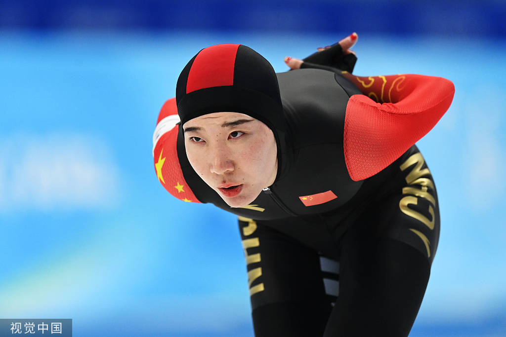 荷兰运动员突破自我，一路领先夺冠！